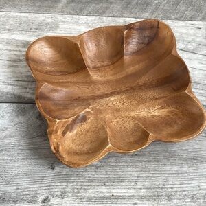 Scalloped edge wooden bowl